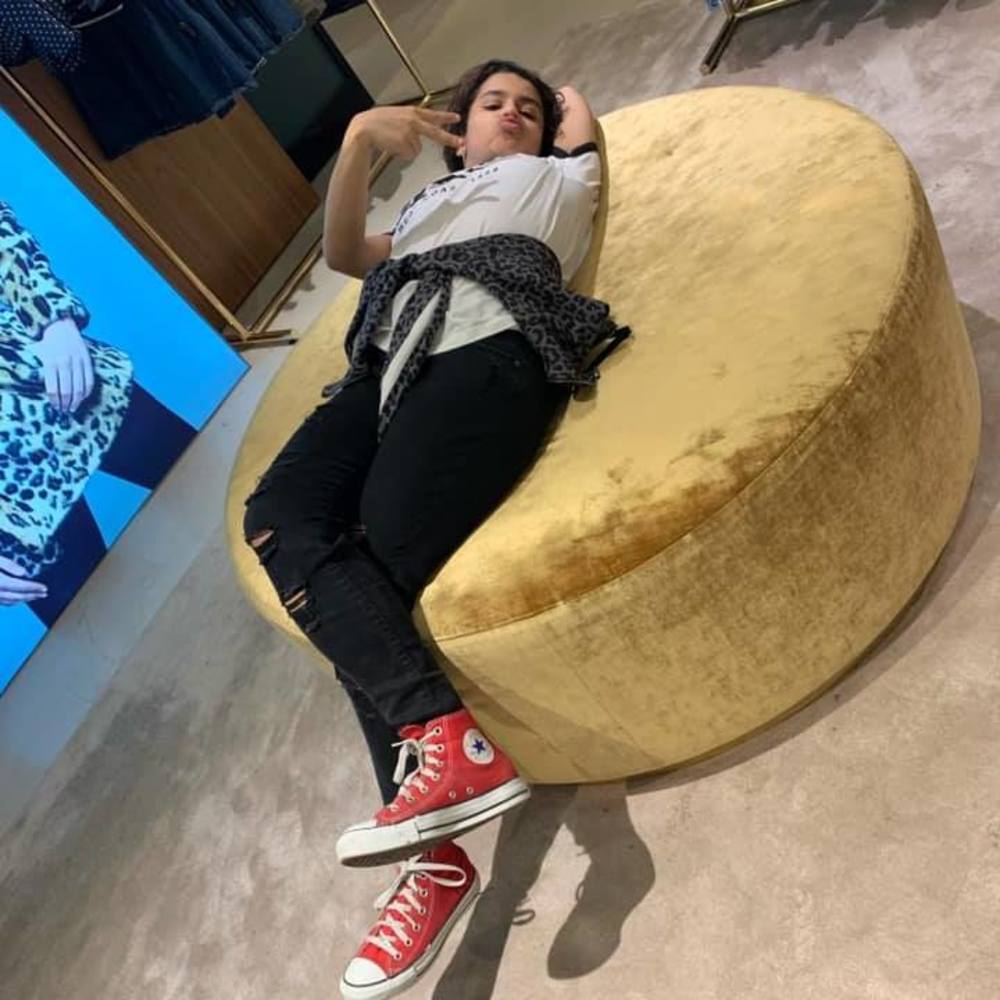 Meet your Posher, Delfina